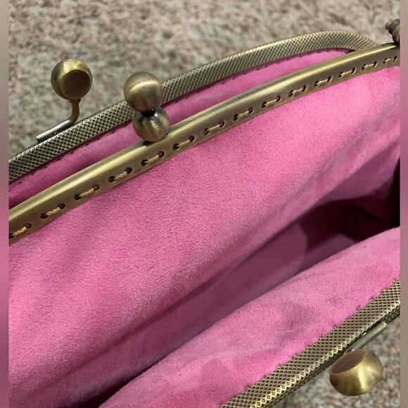 Handsewn Real Hair-on-horsehide Double Kiss-lock Clutch/Shoulder bag/Crossbody - Picture 16 of 16